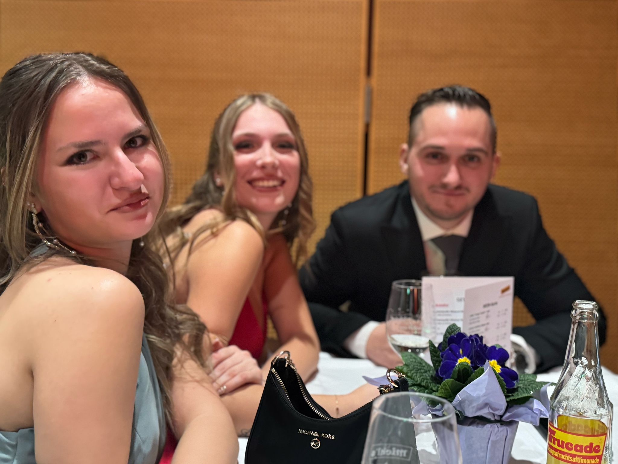 cd51ffde-c7d8-4148-8e07-b6017980c0ec